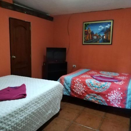 Hotel City Of Dreams Antigua Bagian luar foto