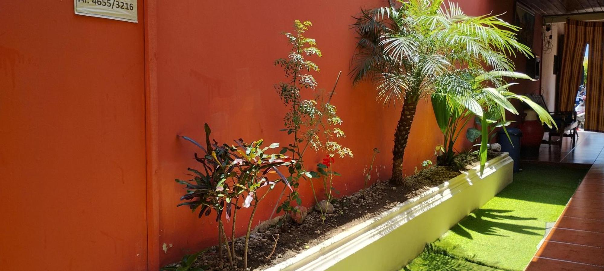 Hotel City Of Dreams Antigua Bagian luar foto
