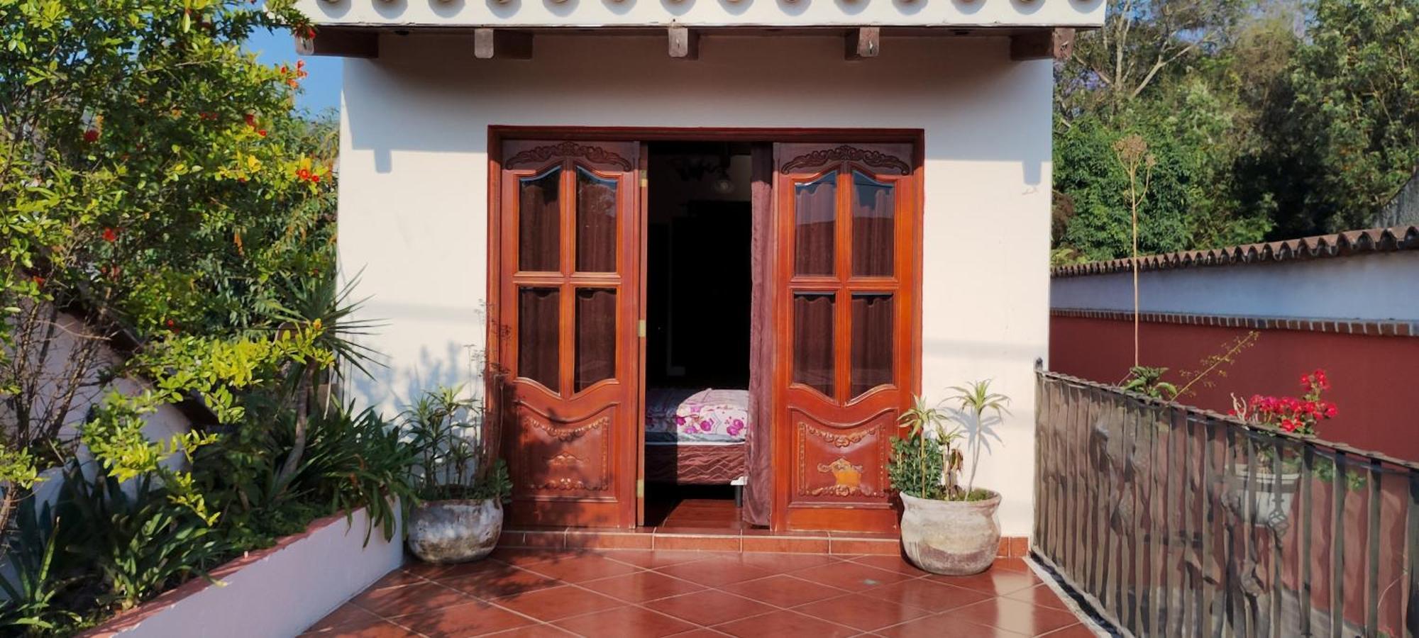 Hotel City Of Dreams Antigua Bagian luar foto
