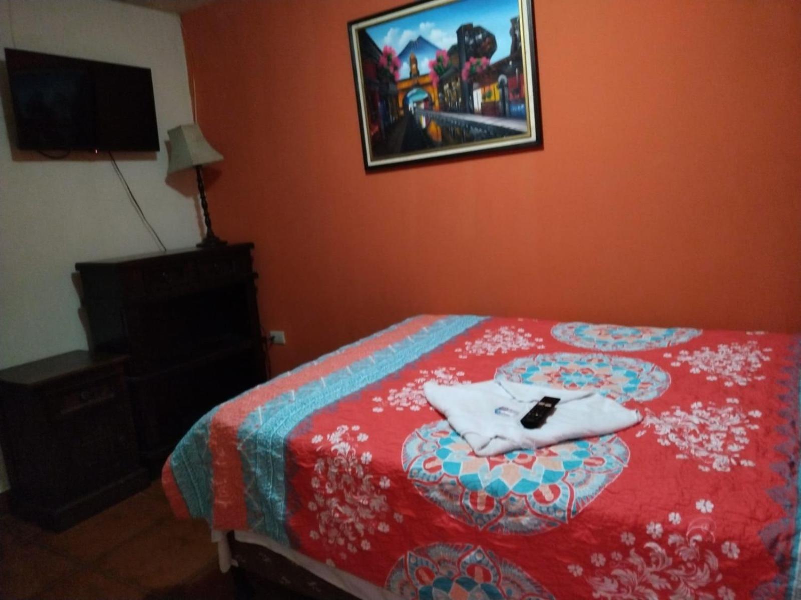Hotel City Of Dreams Antigua Bagian luar foto